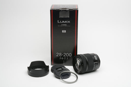 Panasonic Lumix 28-200mm f4-7.1 zoom lens, Mint-, boxed, S-R28200 + UV