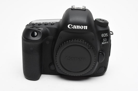 Canon EOS 5D Mark IV Body w/Batt, Charger, 29,833 Acts! Great!
