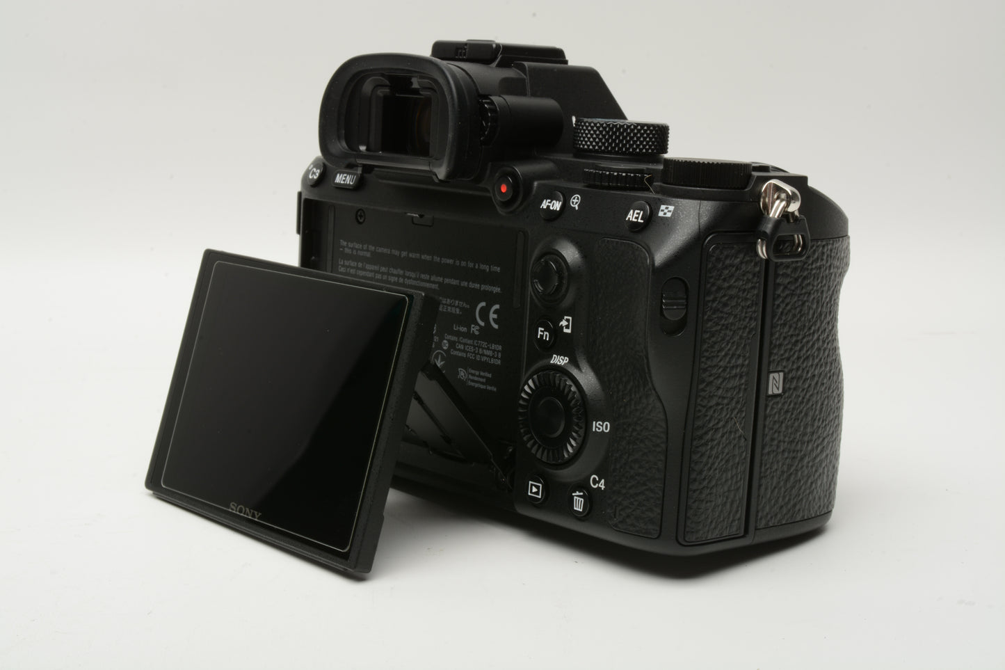 Sony A7 III Mirrorless Body, batt, charging cable+block, only 273 acts!!