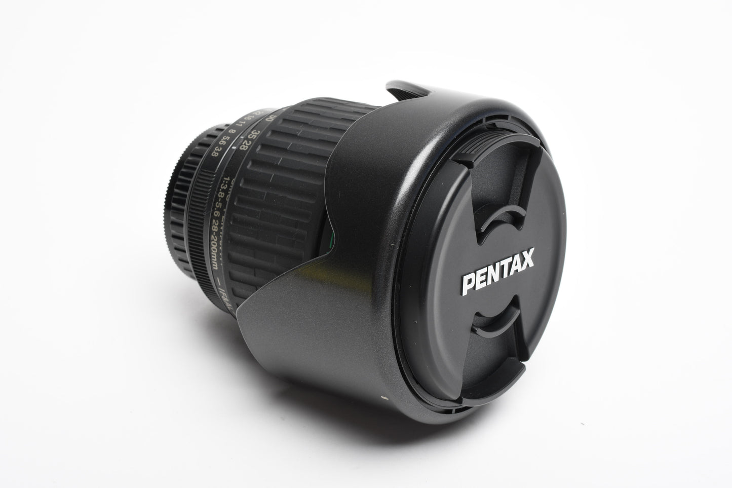 Pentax-FA SMC 28-200mm f3.8-5.6 IF AL telephoto zoom lens, caps+hood, Great!
