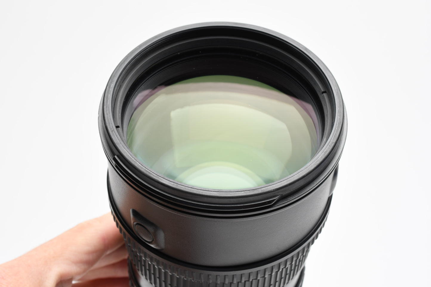 Nikon AF-S VR Nikkor 70-200mm f2.8G ED VR zoom, hood, case, UV, Great!