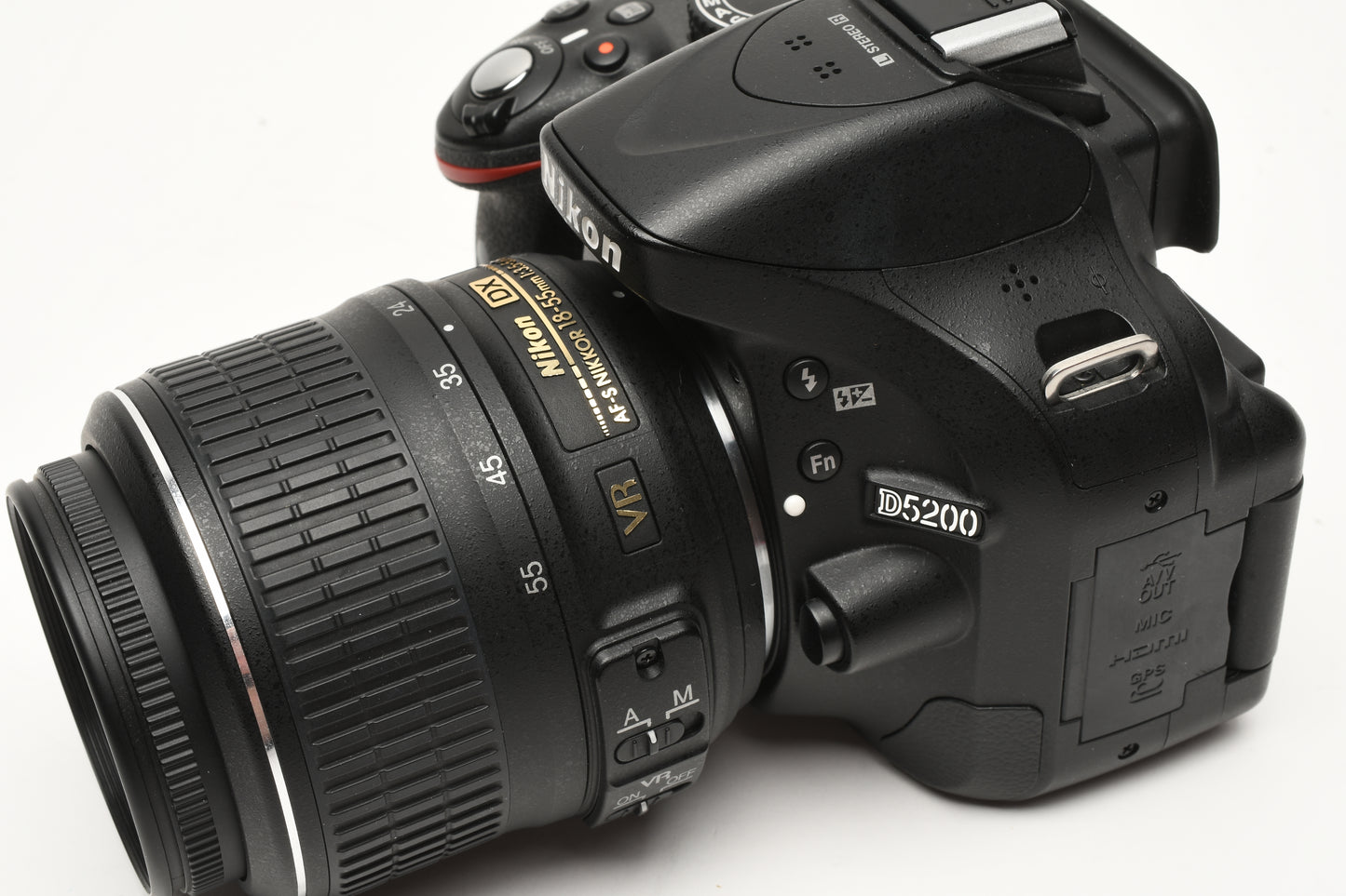 Nikon D5200 w/18-55mm F3.5-5.6G VR, batt+charger+strap+cap, Only 3448 Acts