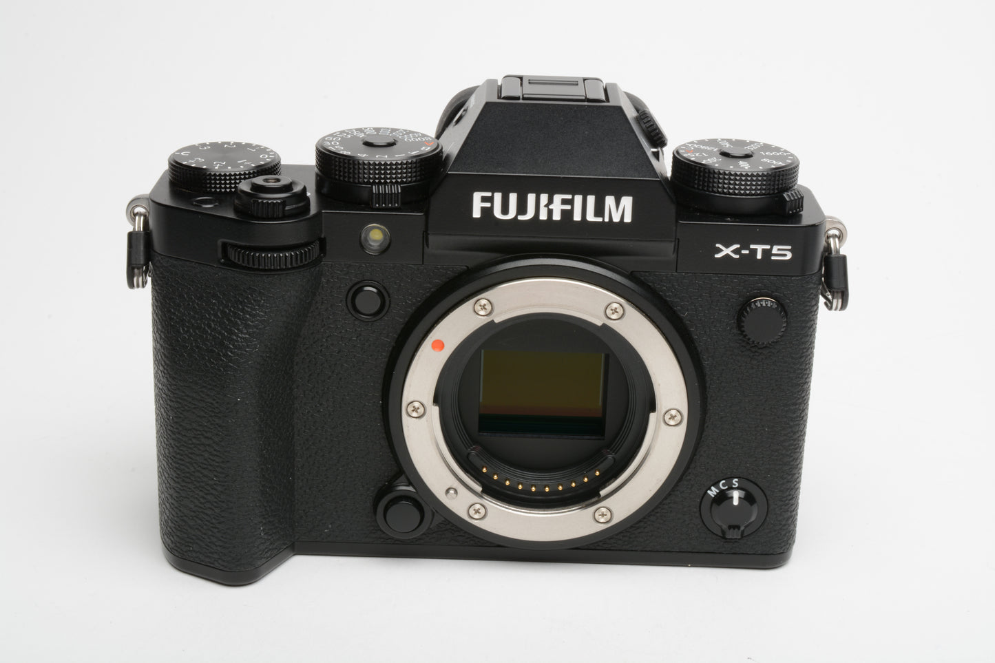 Fujifilm X-T5 XT5 Mirrorless Camera Black Body, 2Batts, charger, Only 2315 Acts!