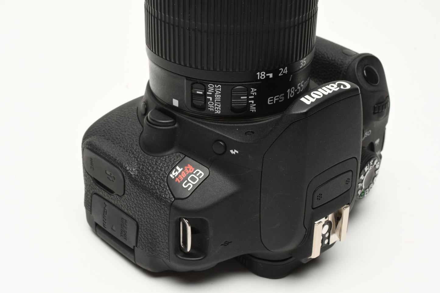 Canon EOS Rebel T5i DSLR w/18-55mm f3.5-5.6 STM zoom, 2 batts, charger 2282 Acts