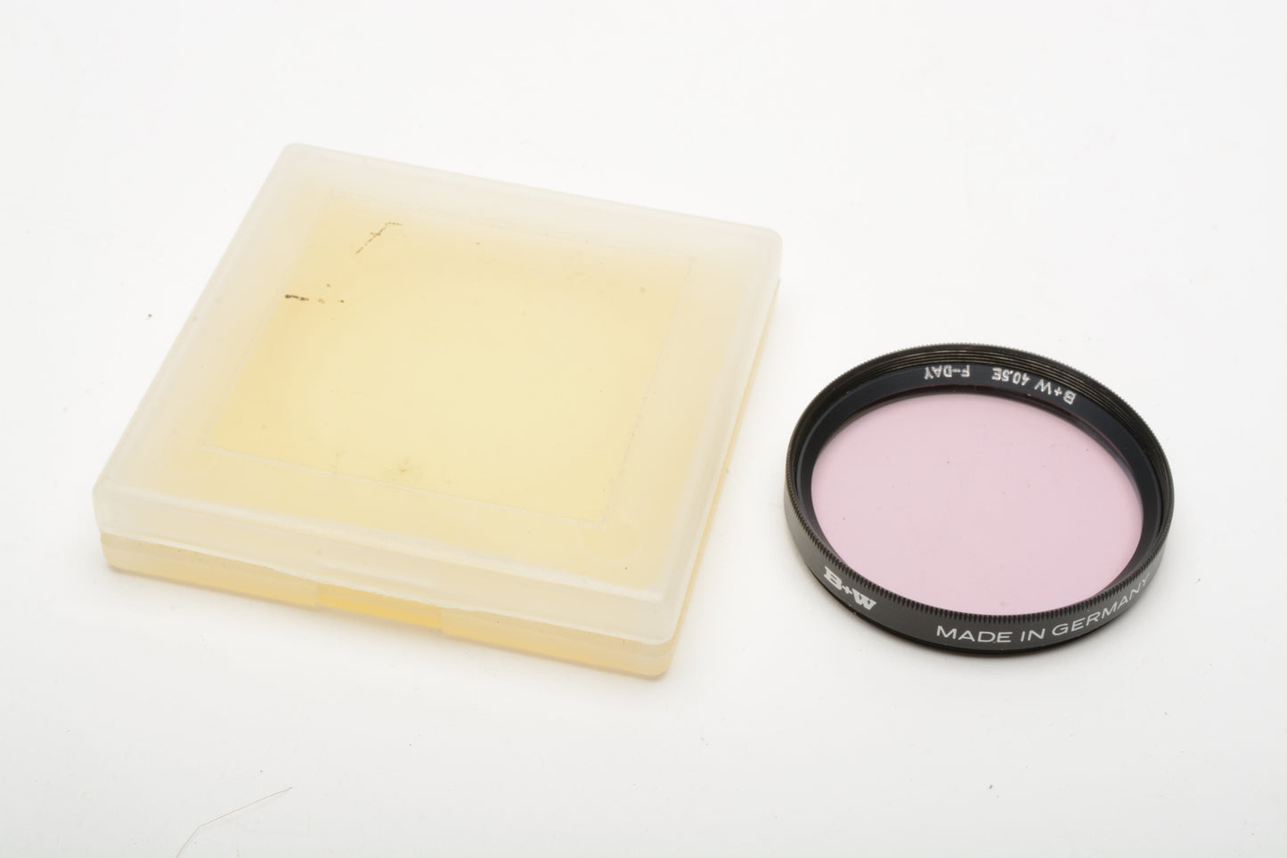 B+W 40.5E F-Day 40.5mm Filter w/ jewel case - made in Germany *Read