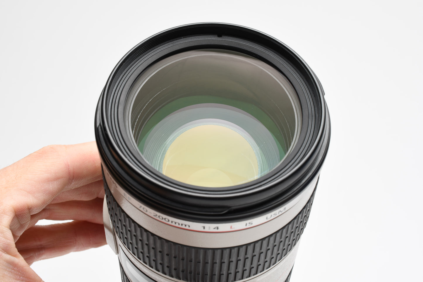 Canon EF 70-200mm f4L IS USM zoom, caps, tripod Mount, Sharp! Mint-