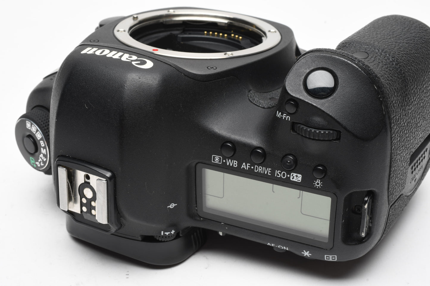 Canon EOS 5D Mark III 22.3MP DSLR body, 2X batts, charger, Only 16K Acts!