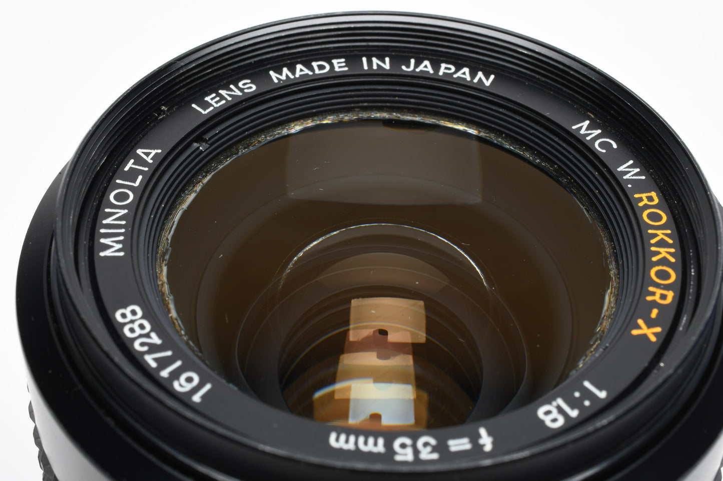 Minolta MC W.Rokkor-X 35mm f1.8 wide lens, Hood, Very Sharp!  *Read