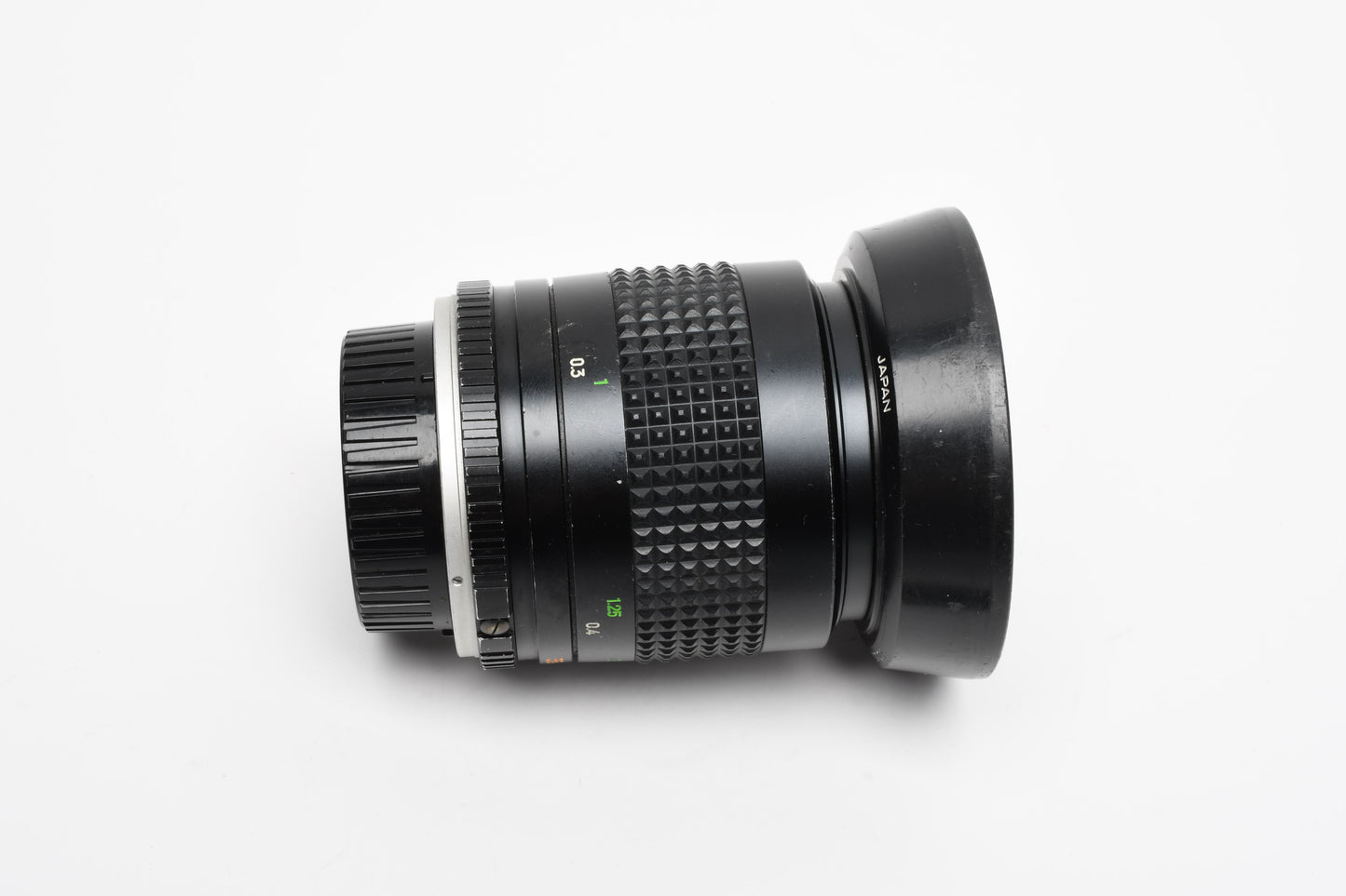 Minolta MC W.Rokkor-X 35mm f1.8 wide lens, Hood, Very Sharp!  *Read
