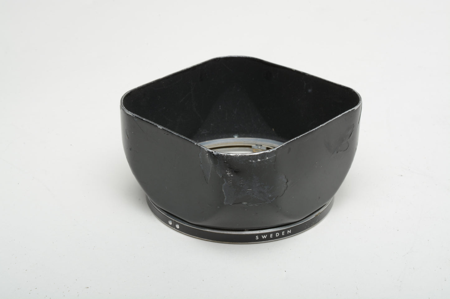 Hasselblad 80 CF B60 Lens Hood Shade Bay 60, still great