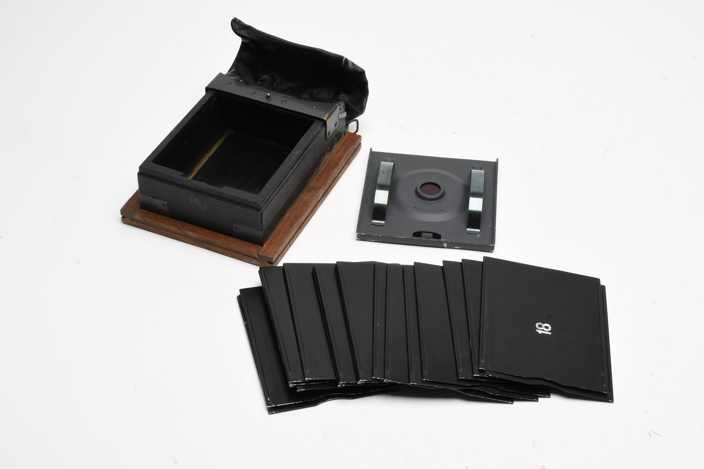 Graflex 4x5 Cut Film Magazine w/ 18 Septums, Great!