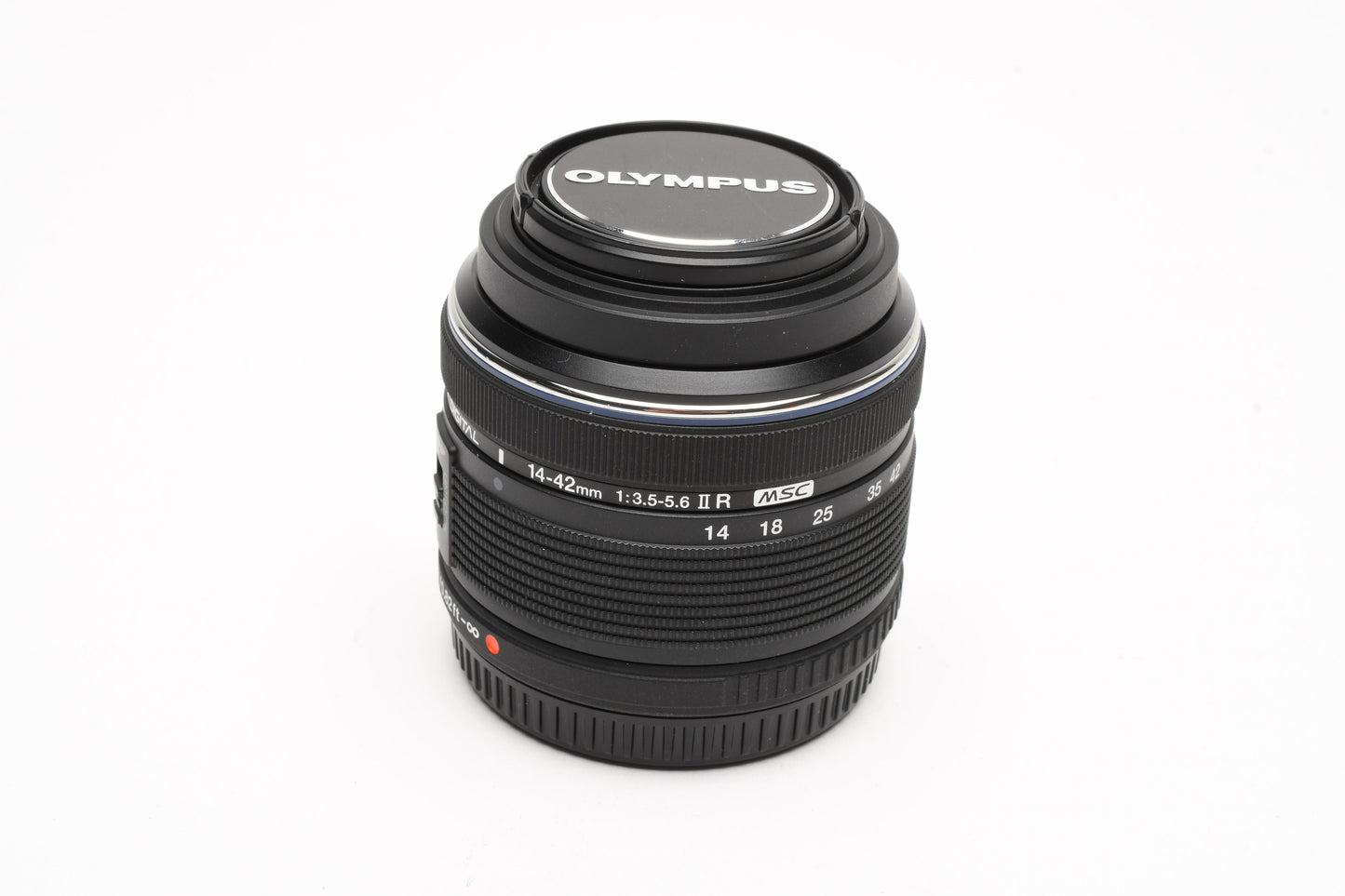 Olympus 14-42mm f3.5-5.6 II R MSC lens, Hood, Mint-, Micro 4/3 Boxed
