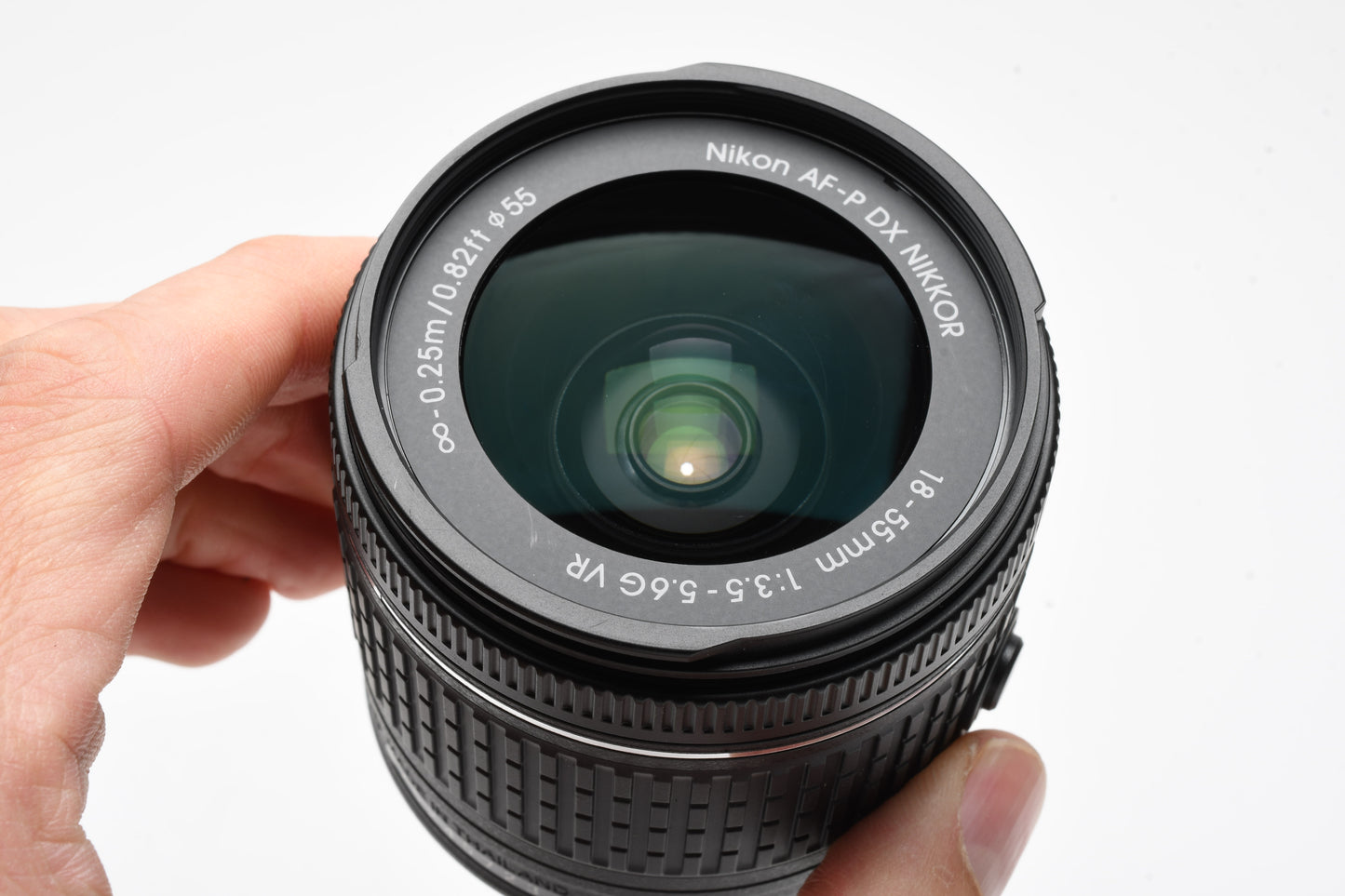 Nikon AF-P Nikkor 18-55mm f3.5-5.6G Compact zoom lens, Mint- + Caps