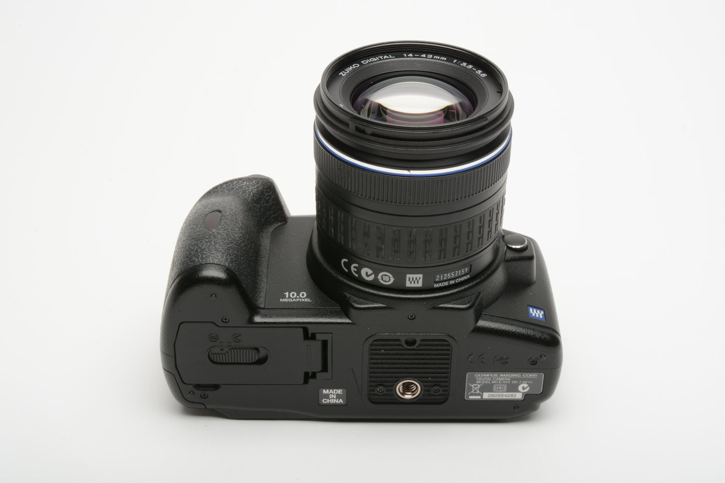 Olympus E-510 IS DSLR w/14-42mm f3.5-5.6 ED, 11k Acts, nice!