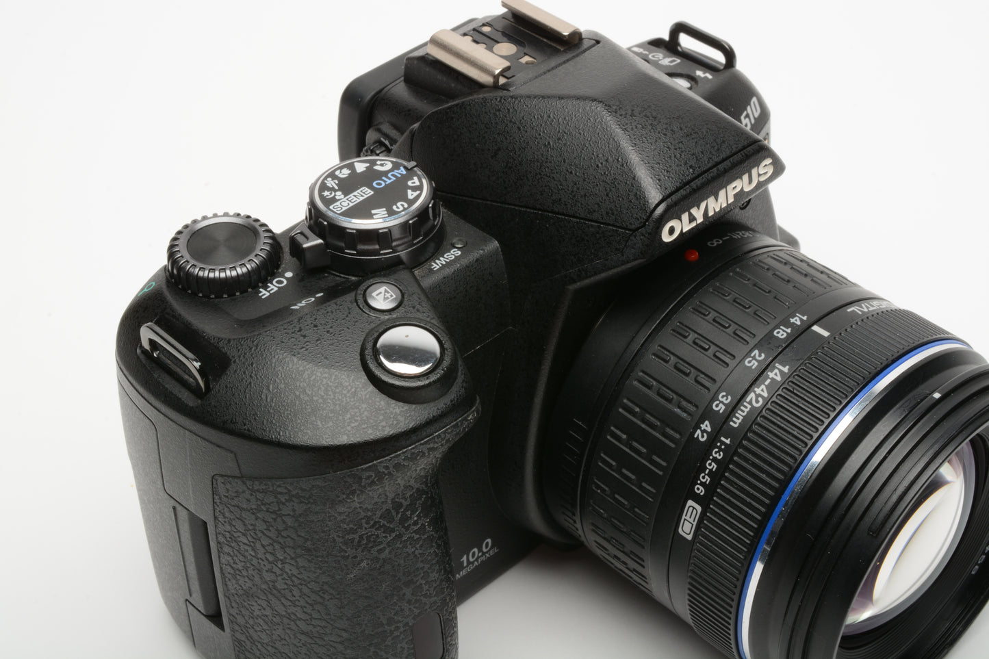 Olympus E-510 IS DSLR w/14-42mm f3.5-5.6 ED, 11k Acts, nice!