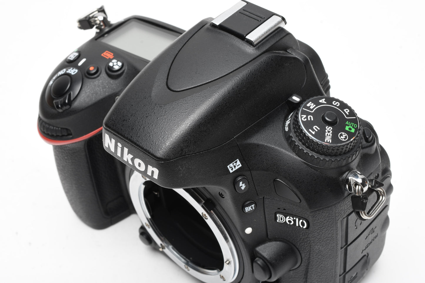Nikon D610 DSLR Body w/battery, charger, strap, USB, Only 271 Acts!! Mint, Boxed