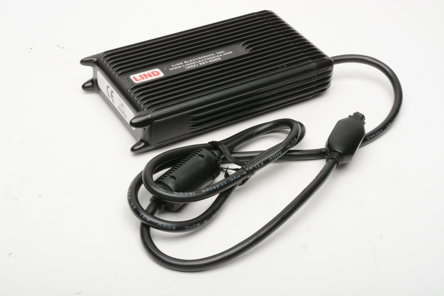 Lind DE2045-628 A 90 Watt DC Power Adapter for Dell laptops, New