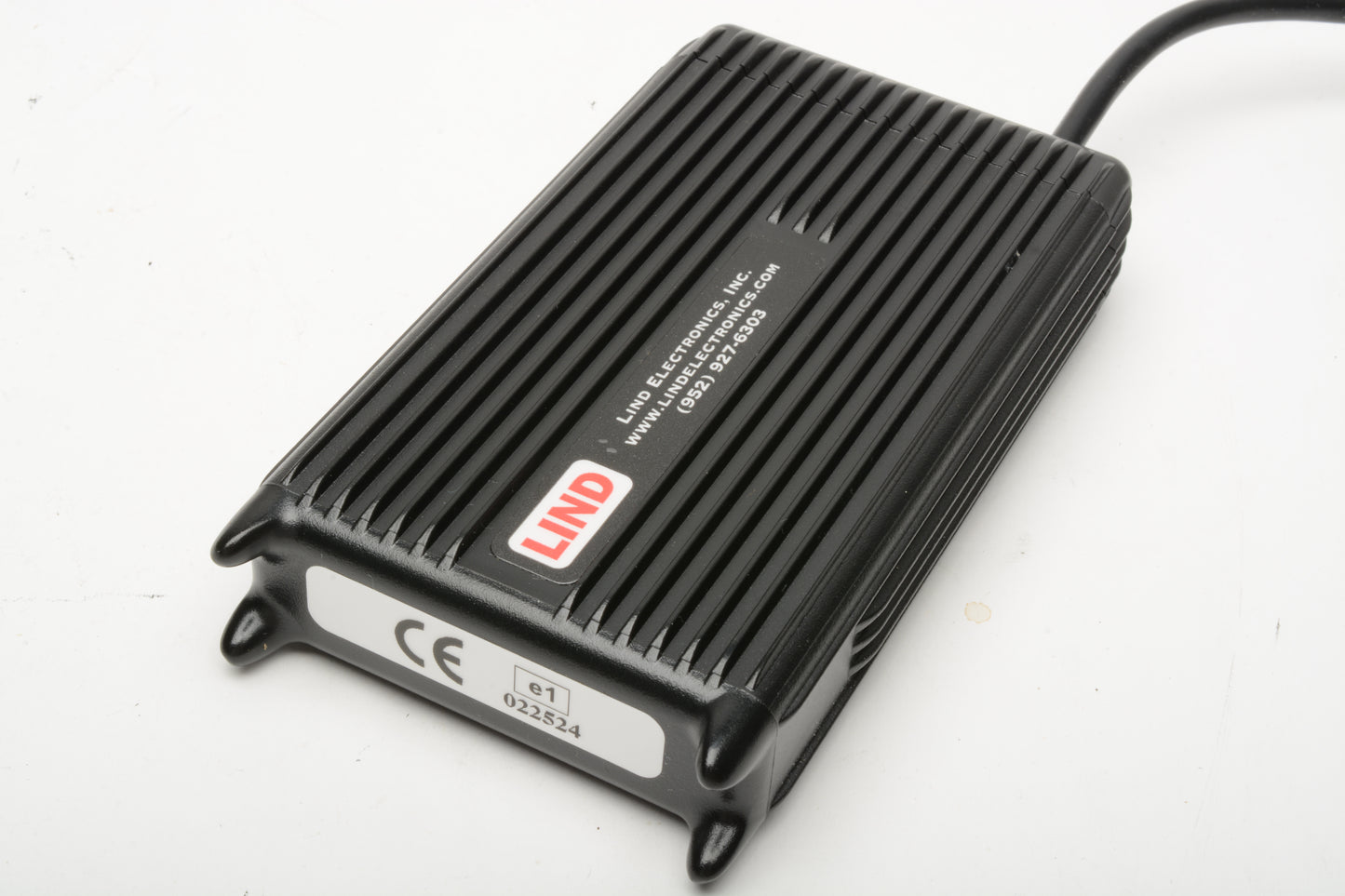 Lind DE2045-628 A 90 Watt DC Power Adapter for Dell laptops, New