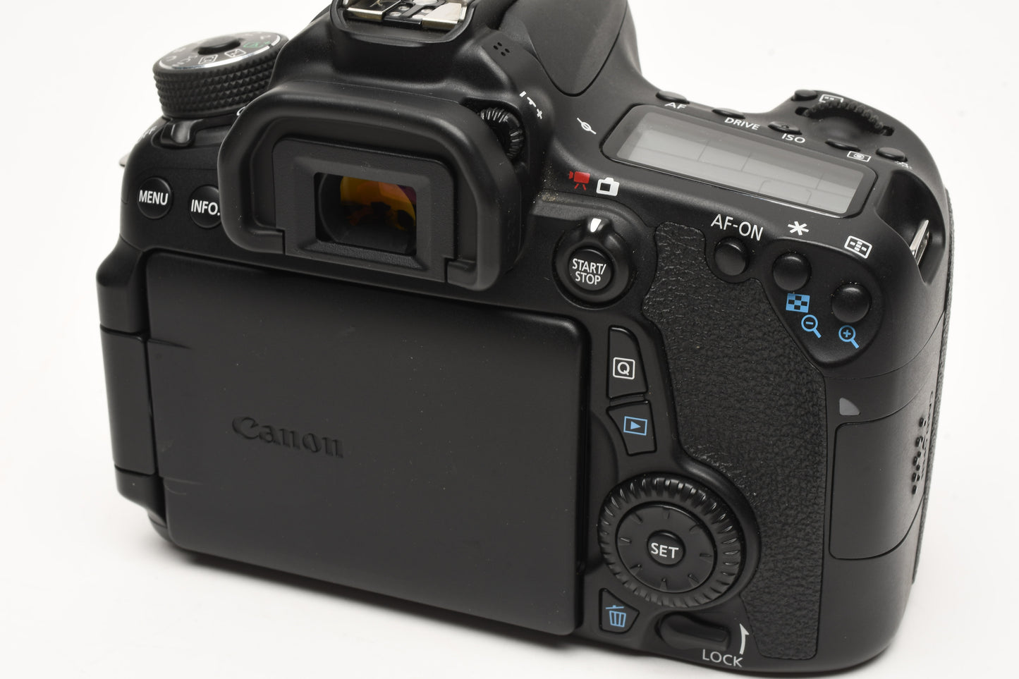 Canon EOS 70D DSLR Body w/Batt, charger, strap, Only 2552 Acts!