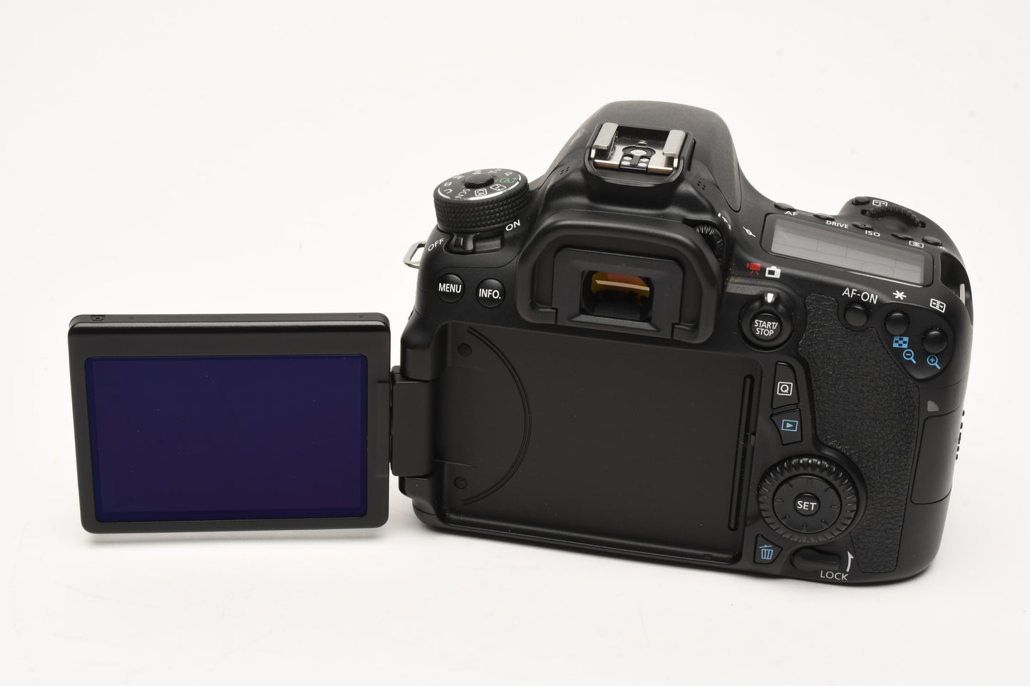 Canon EOS 70D DSLR Body w/Batt, charger, strap, Only 2552 Acts!