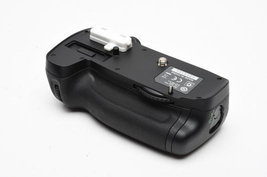 Nikon MB-D14 Battery Grip, Lithium and AA trays, Boxed, Mint-