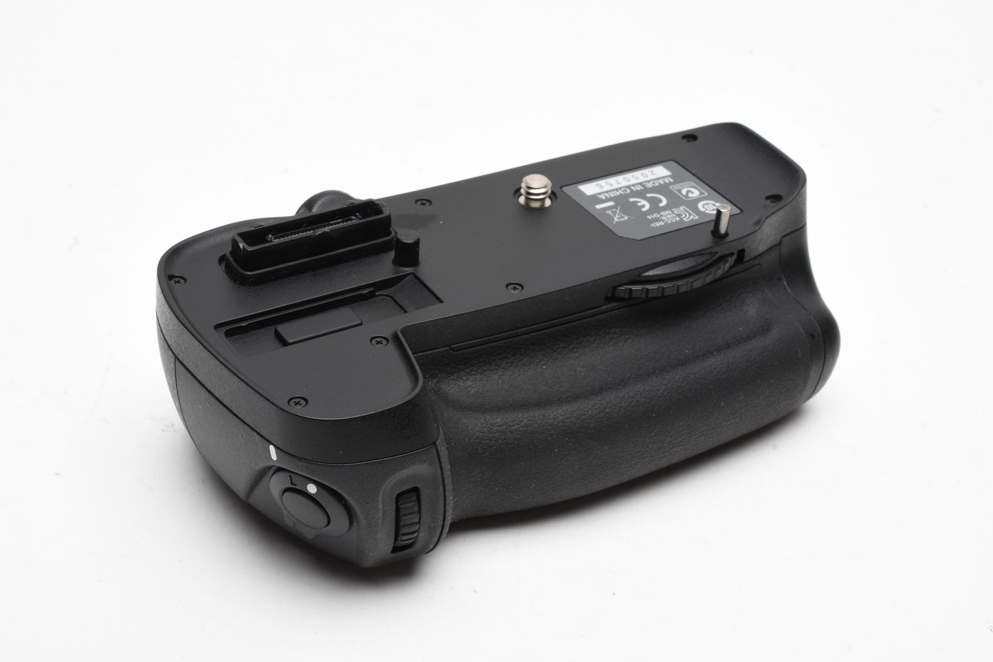 Nikon MB-D14 Battery Grip, Lithium and AA trays, Boxed, Mint-
