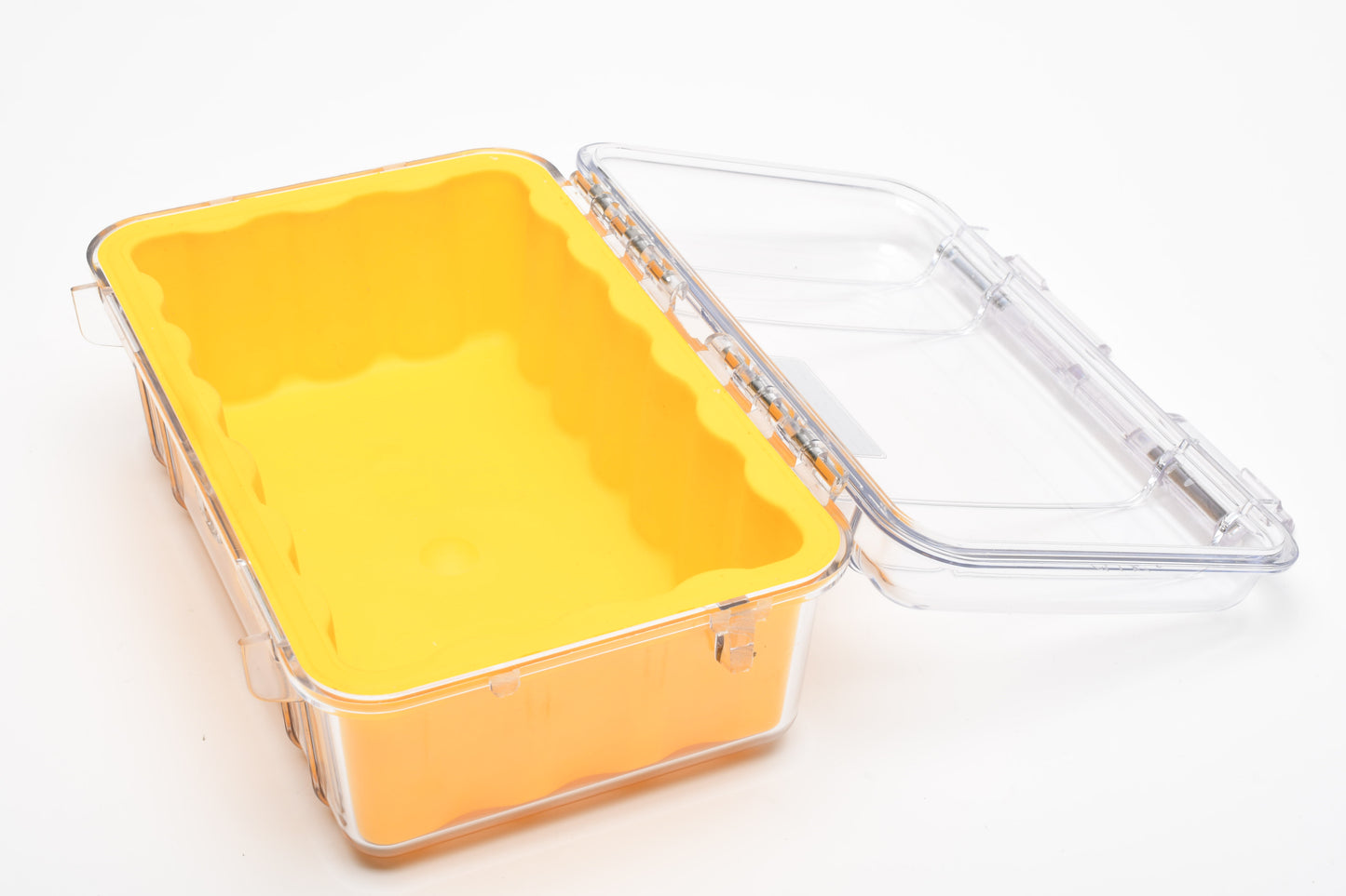 Pelican 1050 Micro Case series (Yellow lining), Clean
