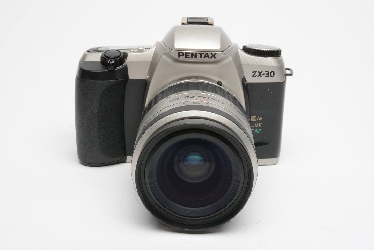 Pentax ZX-30 QD 35mm SLR w/Pentax-FA 28-80mm 3.5-5.6 lens, strap, UV, case +flash