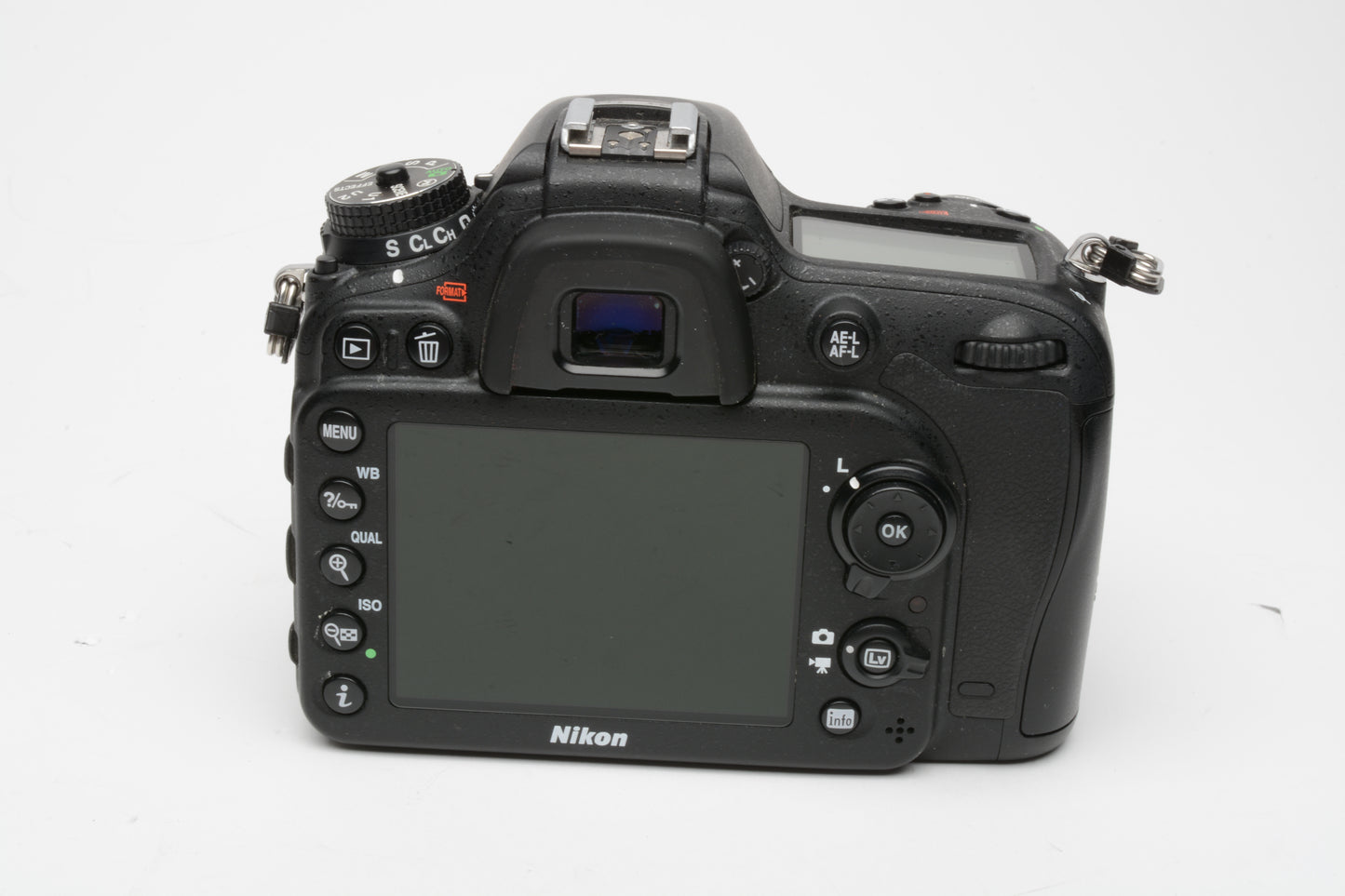 Nikon D7100 DSLR Body Only w/Batt, charger, Only 20,755 Acts!  Fully tested, Clean!