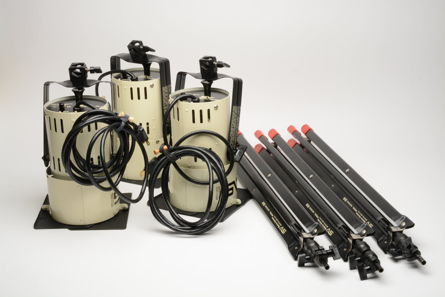 Smith Victor Q60 Video Lighting unit x3 w/ Light Stands, Very Clean!
