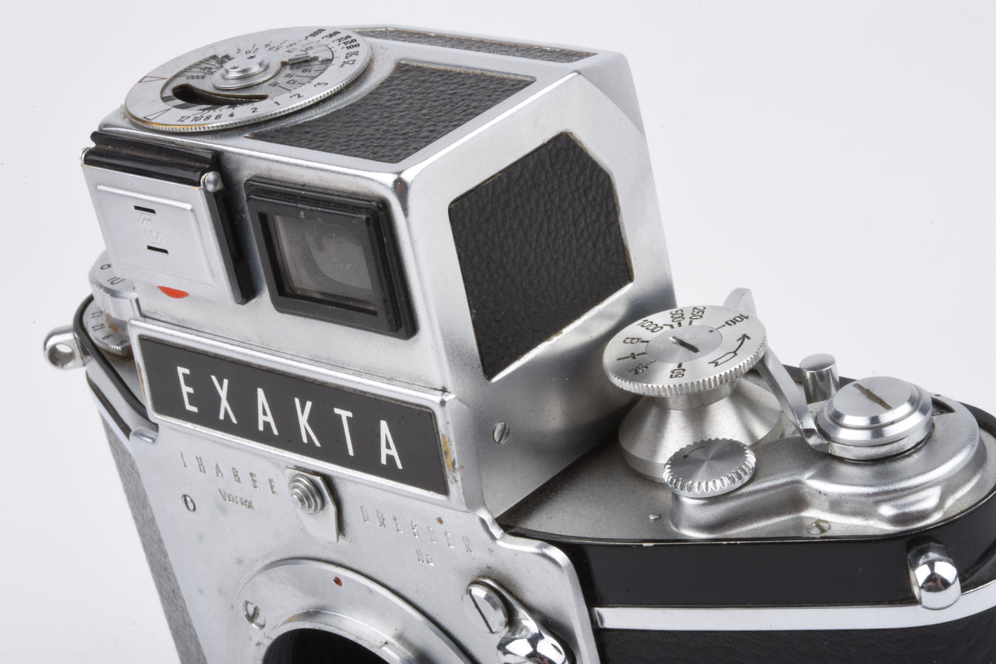 Exakta VX IIa 35mm SLR Body w/Metering Prism Finder + Working shutter, Nice!