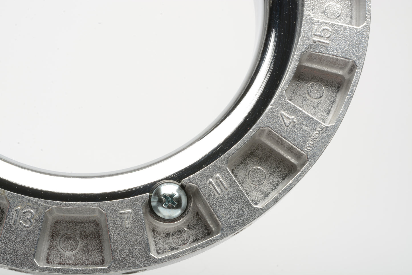 Speed Ring for Dynalite and Lowel Omni-lights, 16 holes
