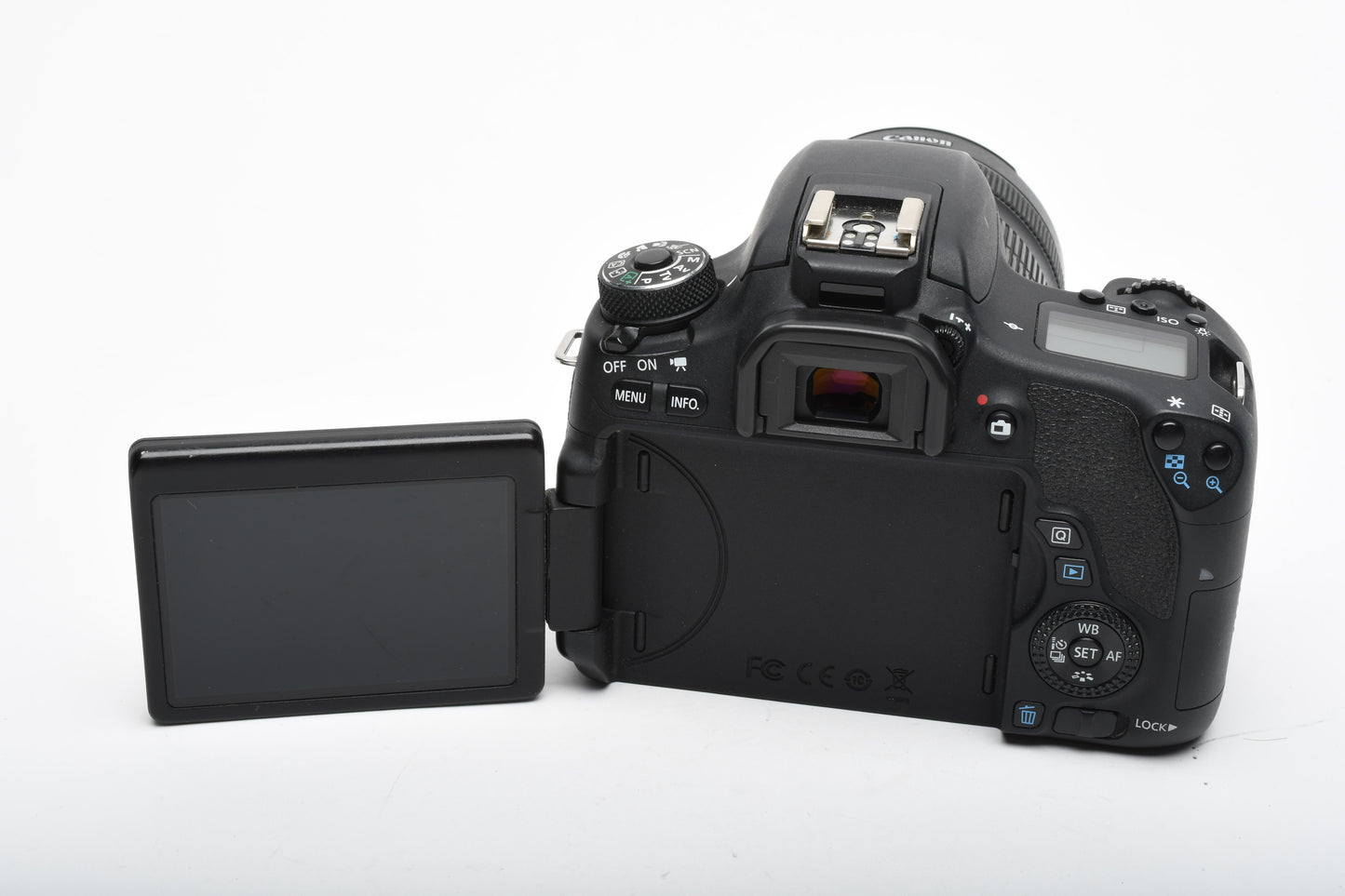 Canon T6s DSLR body w/18-135mm f3.5-5.6 IS STM bundle, Clean, Boxed