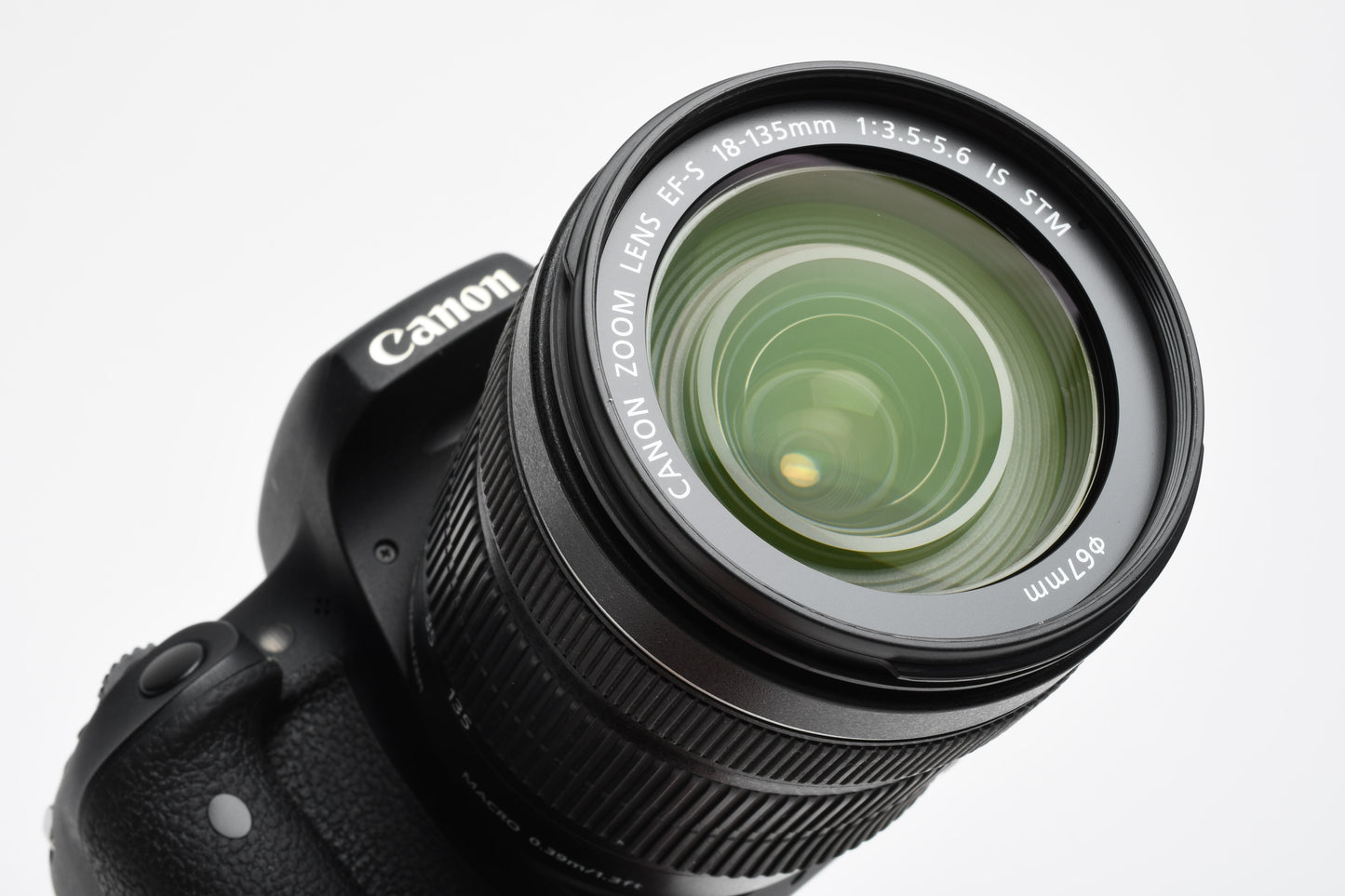 Canon T6s DSLR body w/18-135mm f3.5-5.6 IS STM bundle, Clean, Boxed