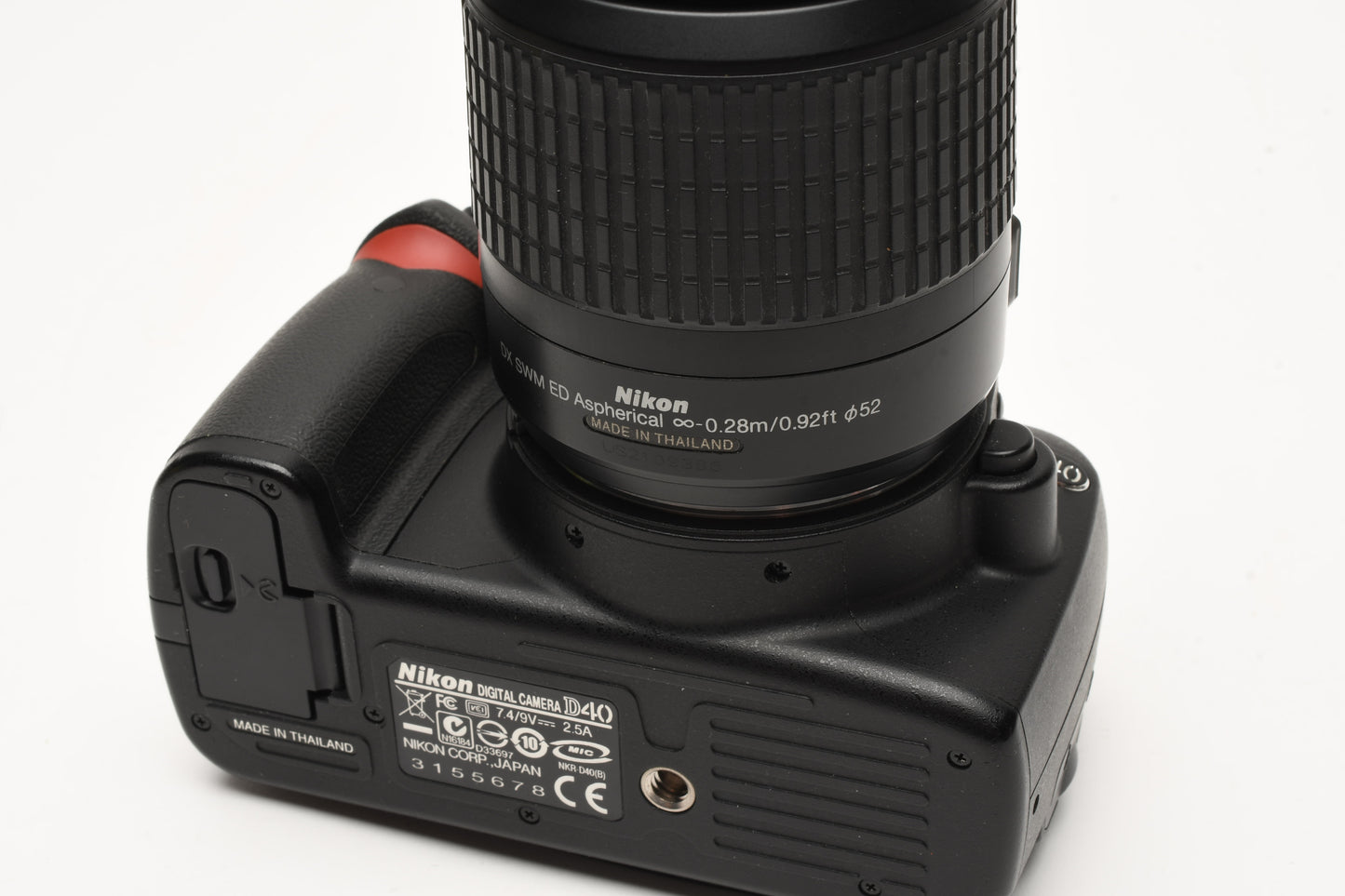 Nikon D40 DSLR body w/Nikkor 18-55mm f3.5-5.6G ED, Book, Nice!