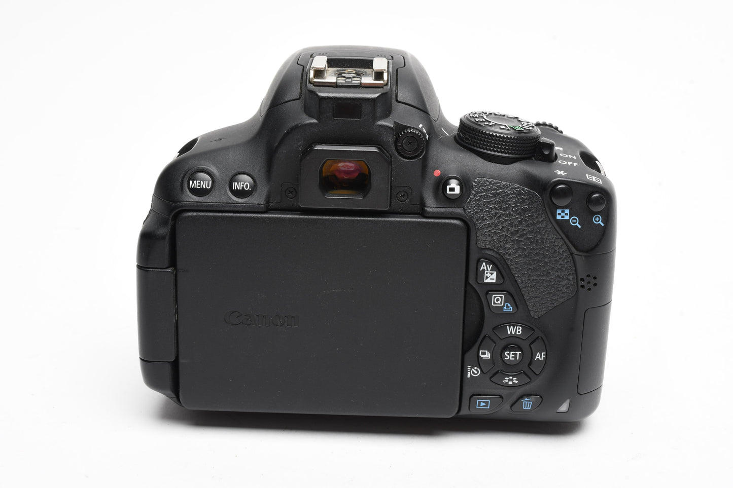 Canon EOS Rebel T5i DSLR w/18-55mm f3.5-5.6 IS II zoom, 48K Acts