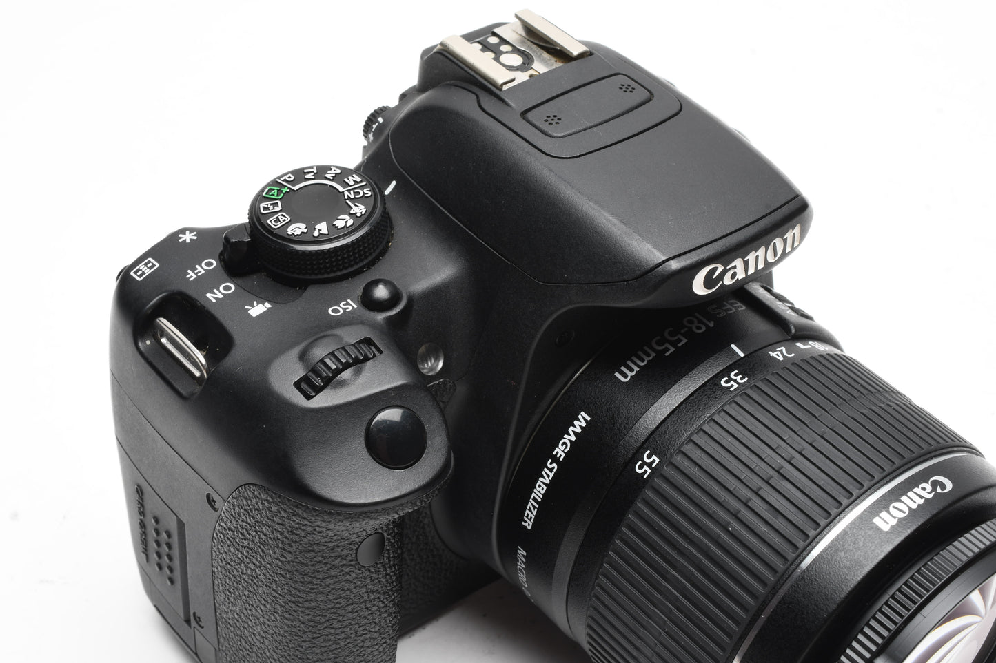 Canon EOS Rebel T5i DSLR w/18-55mm f3.5-5.6 IS II zoom, 48K Acts