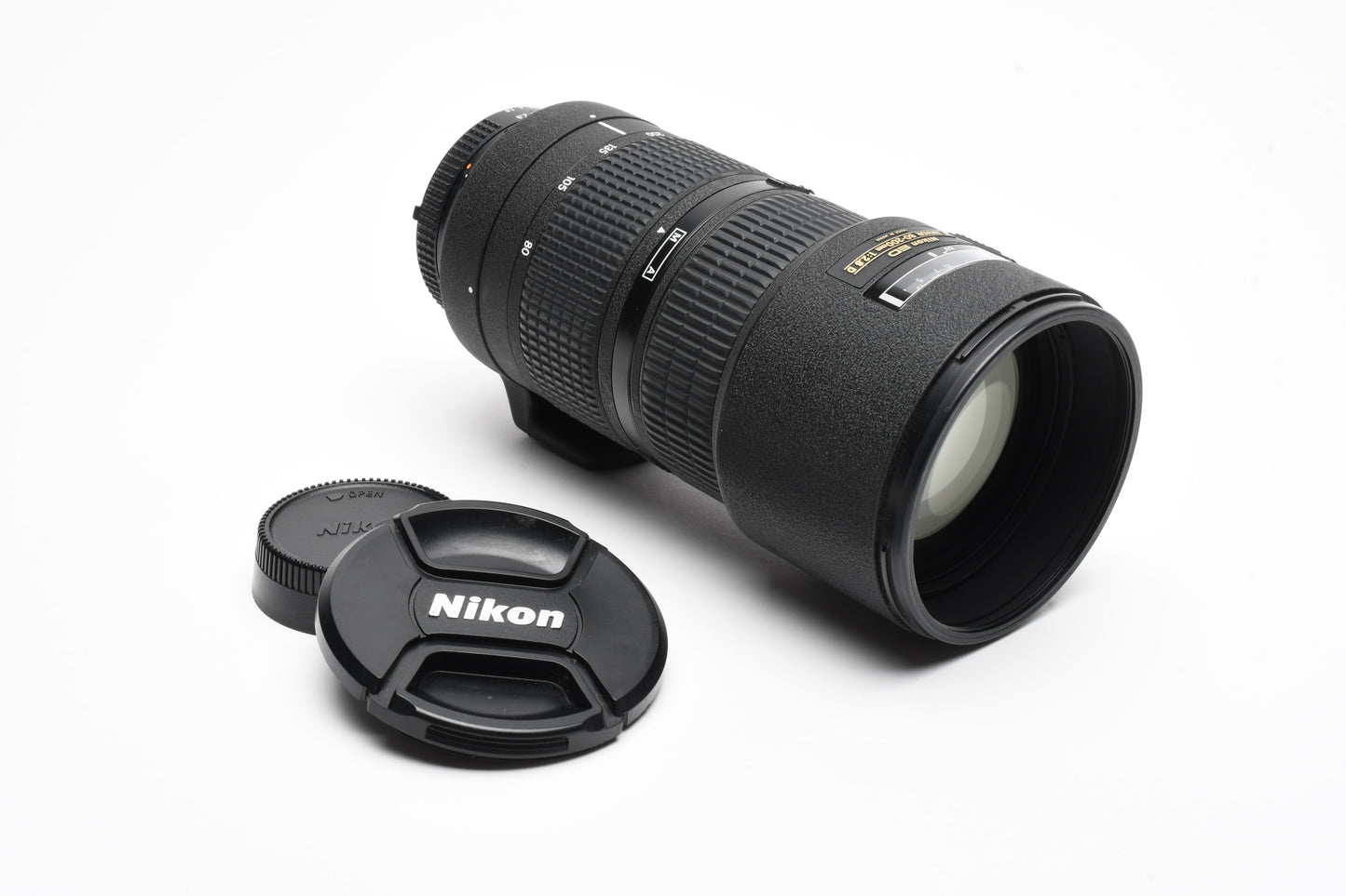Nikon Nikkor AF 80-200mm f2.8 D ED w/Case, caps, Sharp!