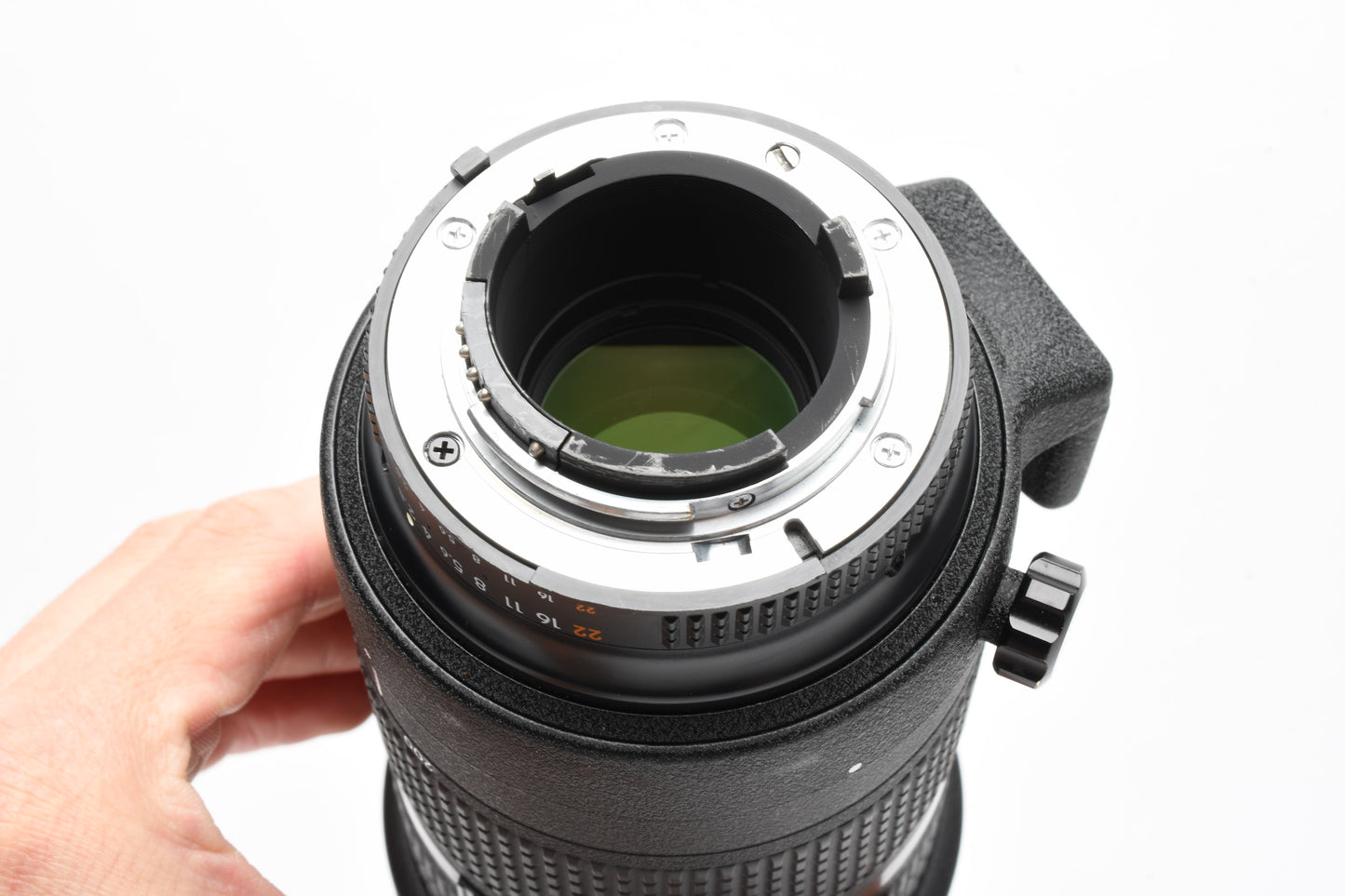 Nikon Nikkor AF 80-200mm f2.8 D ED w/Case, caps, Sharp!
