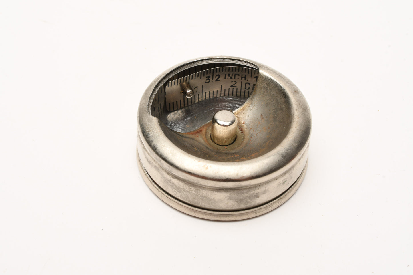 Vintage 1.5" aluminum measuring tape, Very cool