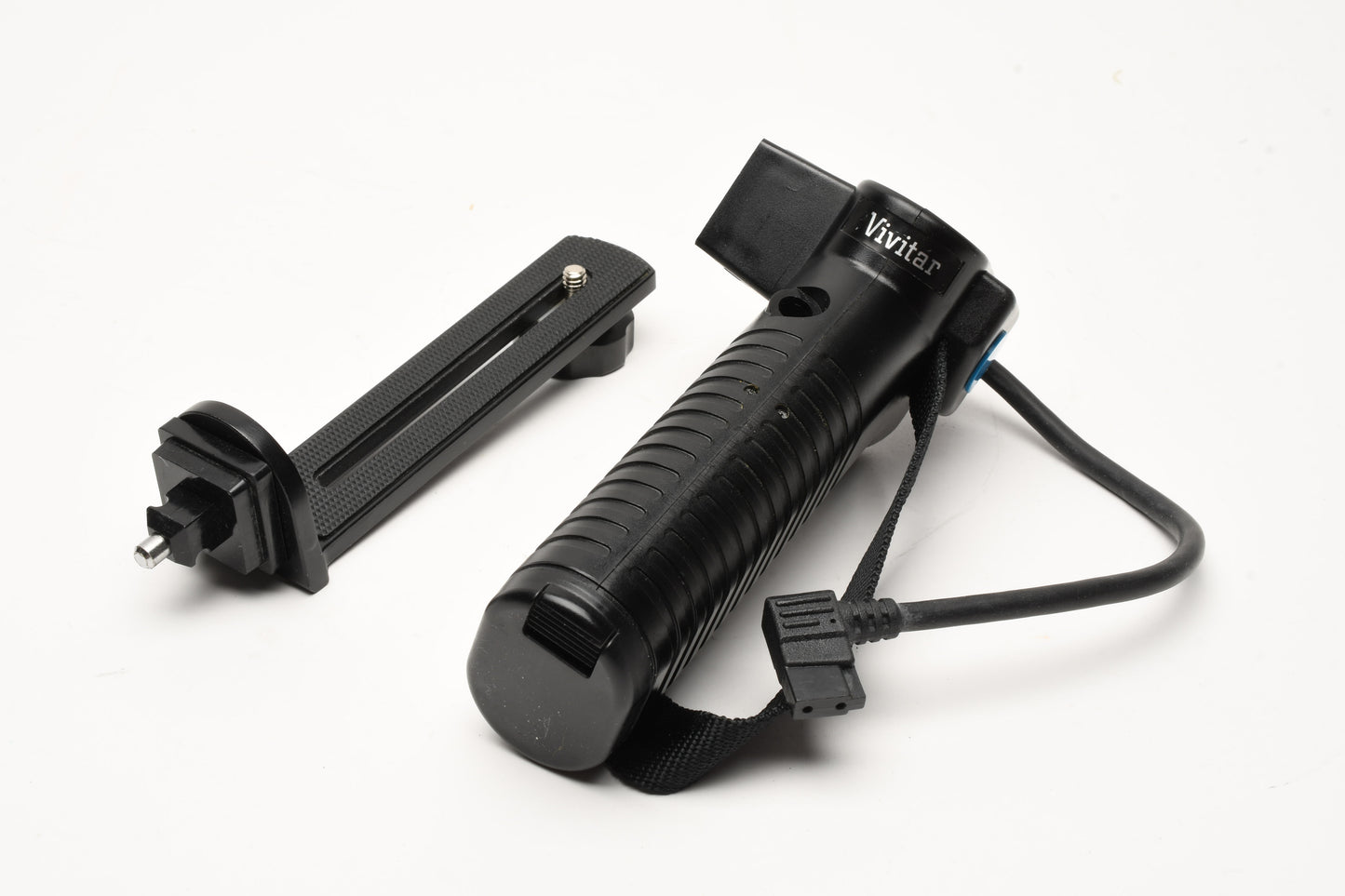 Vivitar PPG 1 Left hand grip w/Sync cord, Clean
