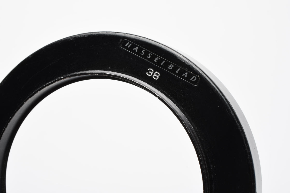 Hasselblad 38 (63mm) Lens Hood, Metal, Clean