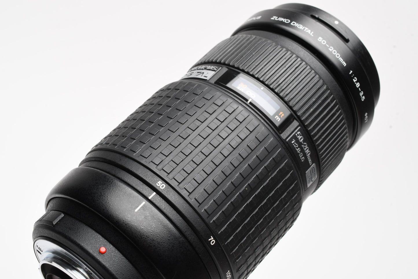 Olympus 50-200mm f2.8-3.5 ED zoom lens, tripod mount, hood, Mint- 4/3 Mount