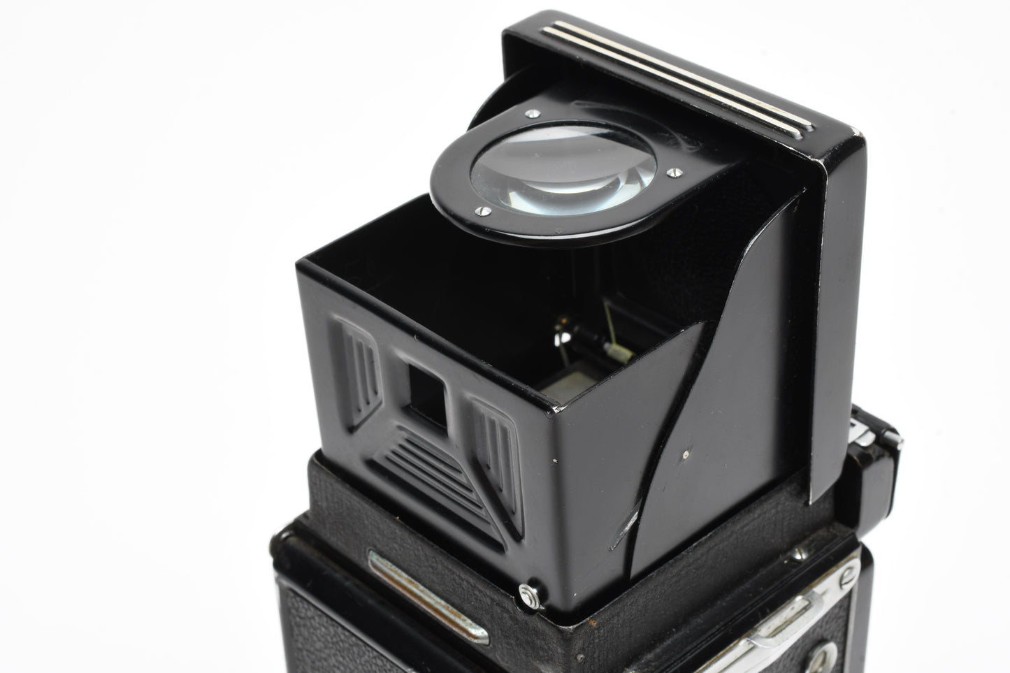 Yashica LM TLR 120 6x6cm camera w/Yashikor 80mm f3.5 lens, No meter