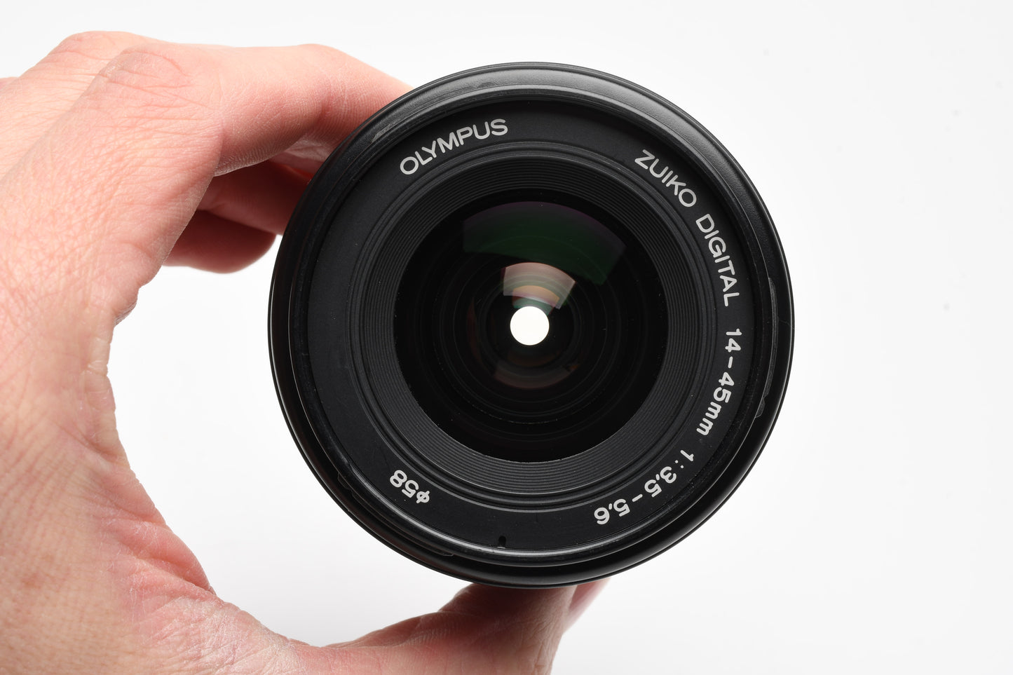 Olympus 14-45mm f3.5-5.6 zoom 4/3 mount, caps, hood, very clean