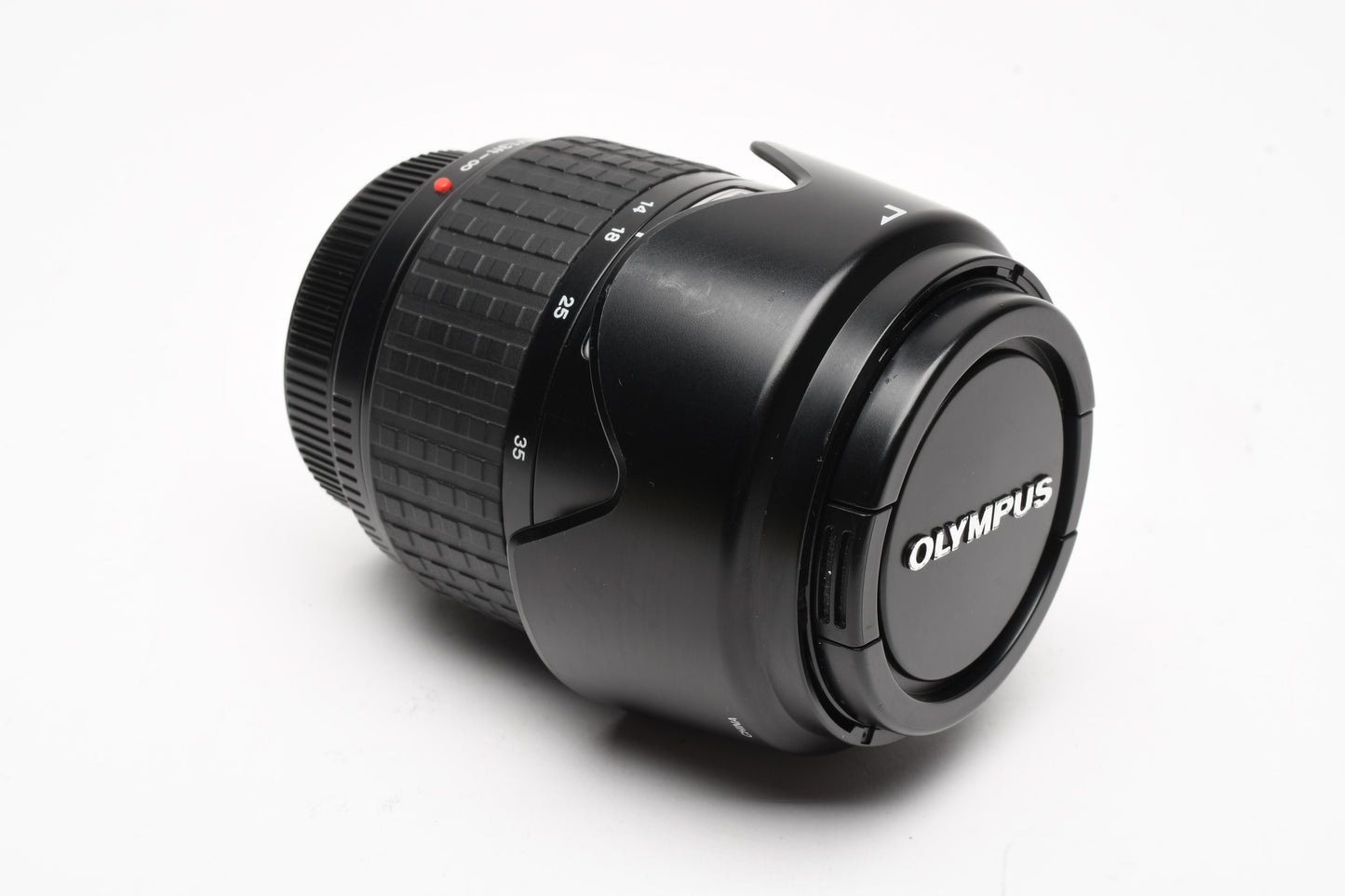 Olympus 14-45mm f3.5-5.6 zoom 4/3 mount, caps, hood, very clean
