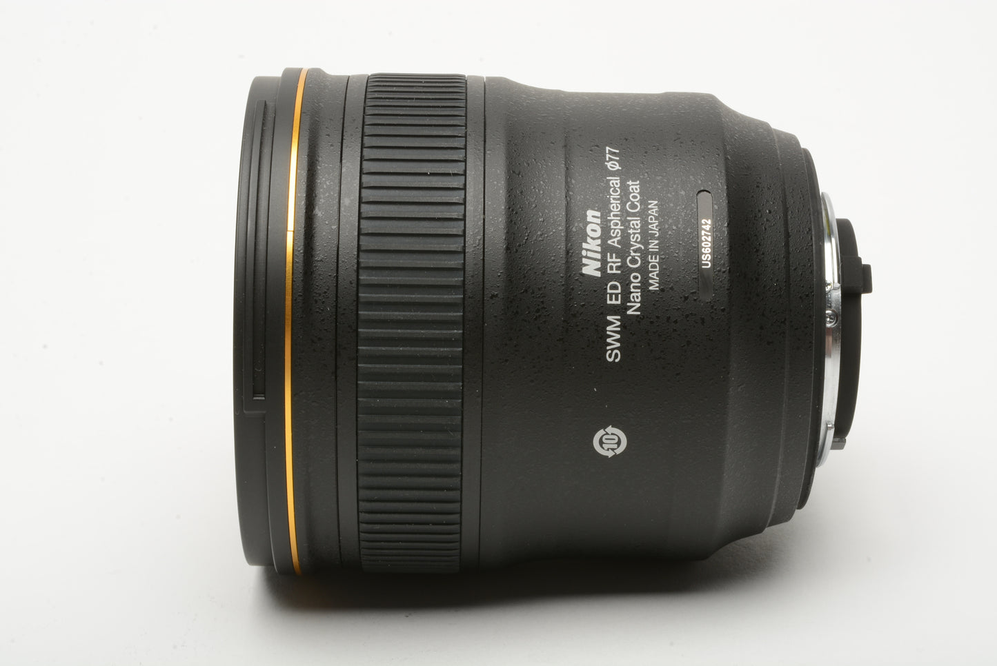 Nikon Nikkor AF-S 24mm f1.4 G ED N USA version, caps