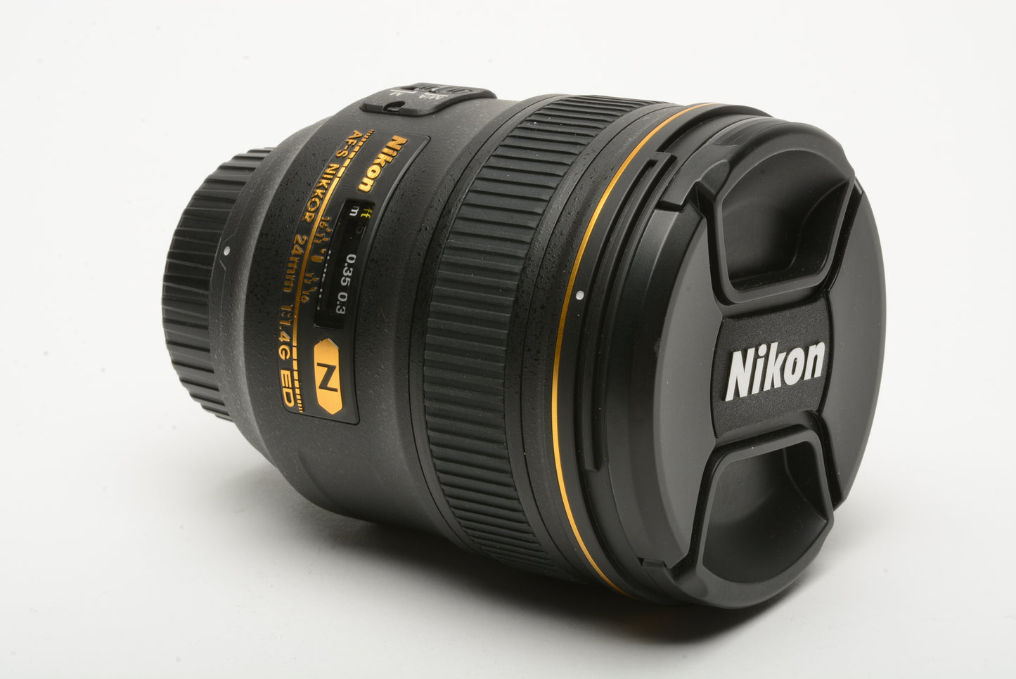 Nikon Nikkor AF-S 24mm f1.4 G ED N USA version, caps