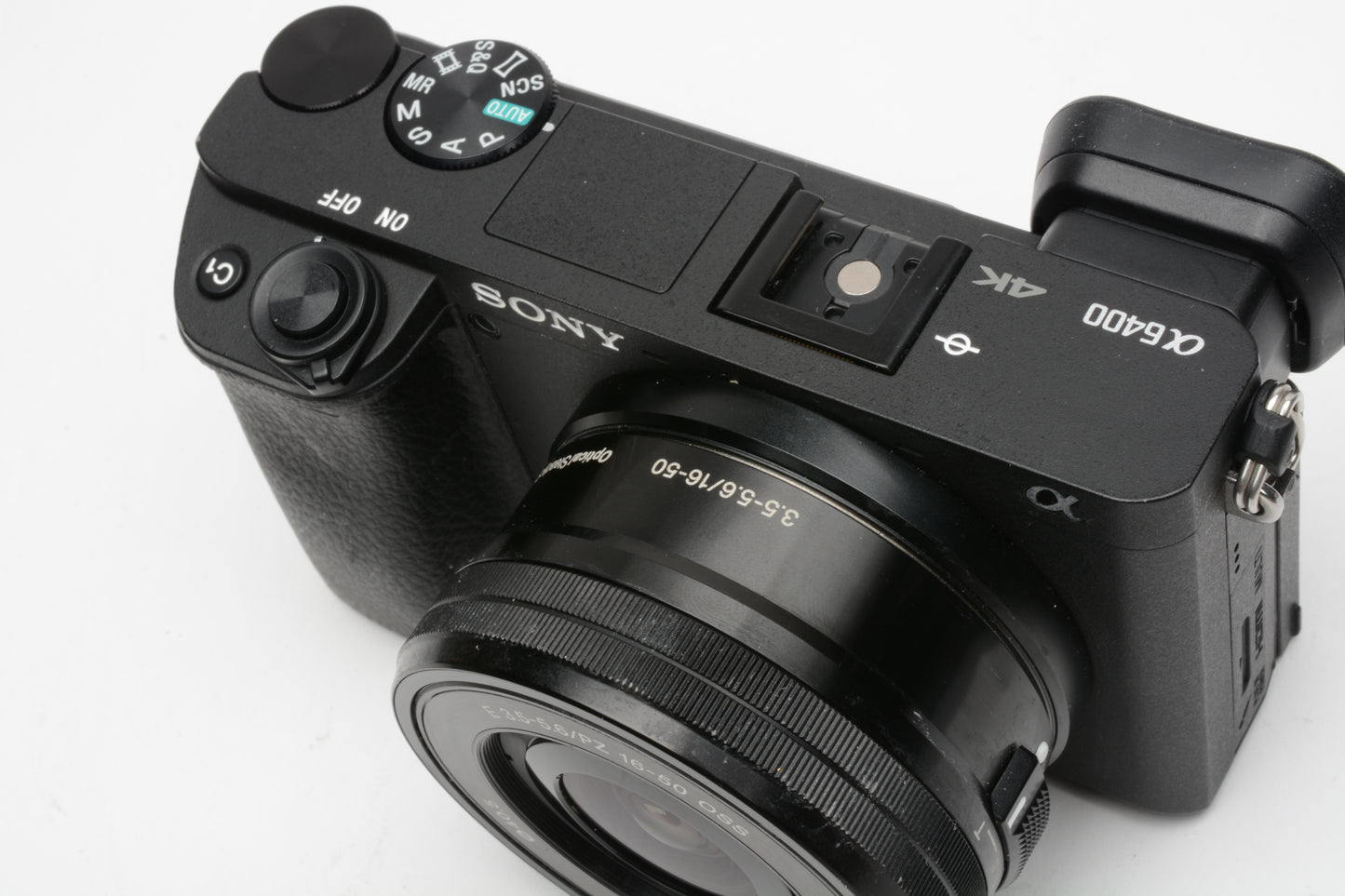 Sony A6400 Mirrorless w/16-50mm zoom, batt, charger, Very clean, Only 967 Acts!