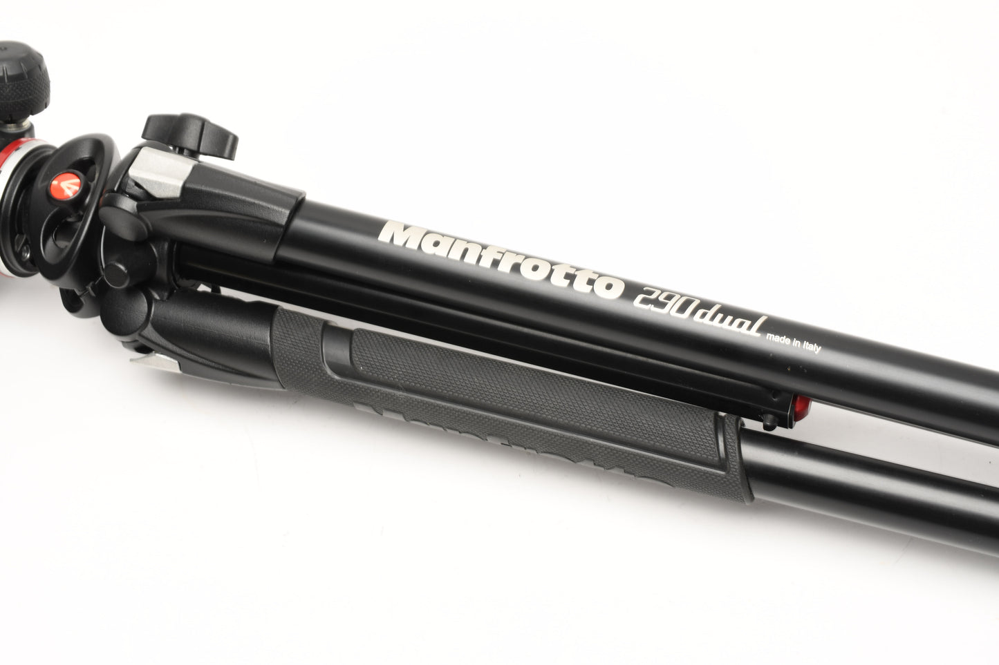 Manfrotto 290 Dual Tripod w/MH804 Head + Case and QR plate, Great